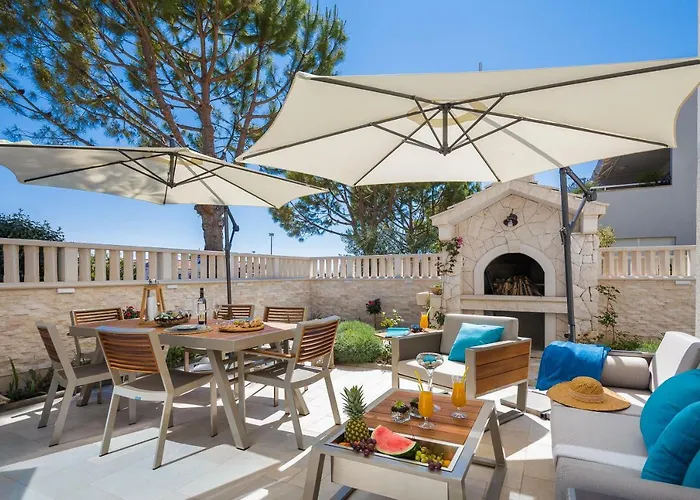 Luxury Loreta דירה *