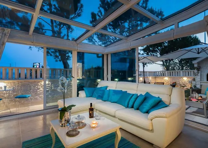 Luxury Loreta דירה *